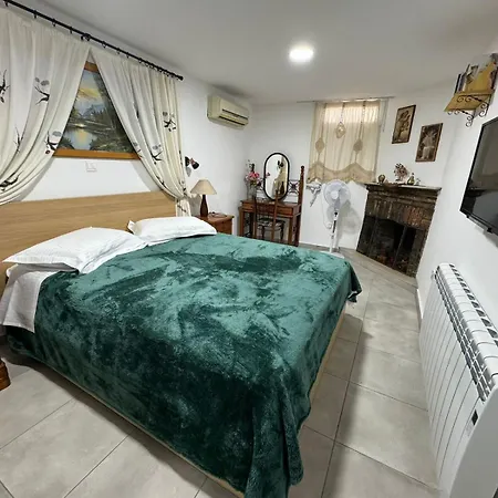 Maria's Paliomylos House Feriehus *
